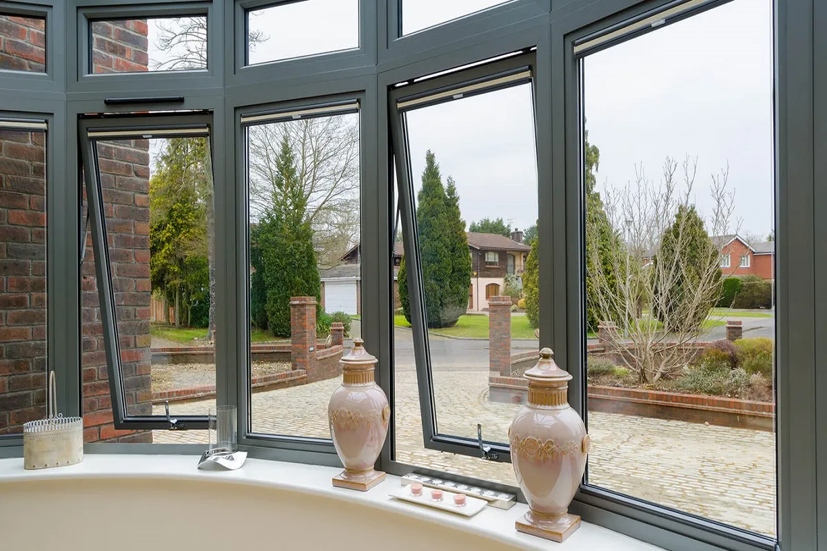 قیمت و خرید شیشه و پنجره در رامسر کیفیت بالا + نصب حرفه ای